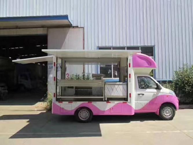 流动售货车可广泛应用于日用百货销售,蔬菜水果销售,冰淇淋外卖,水产